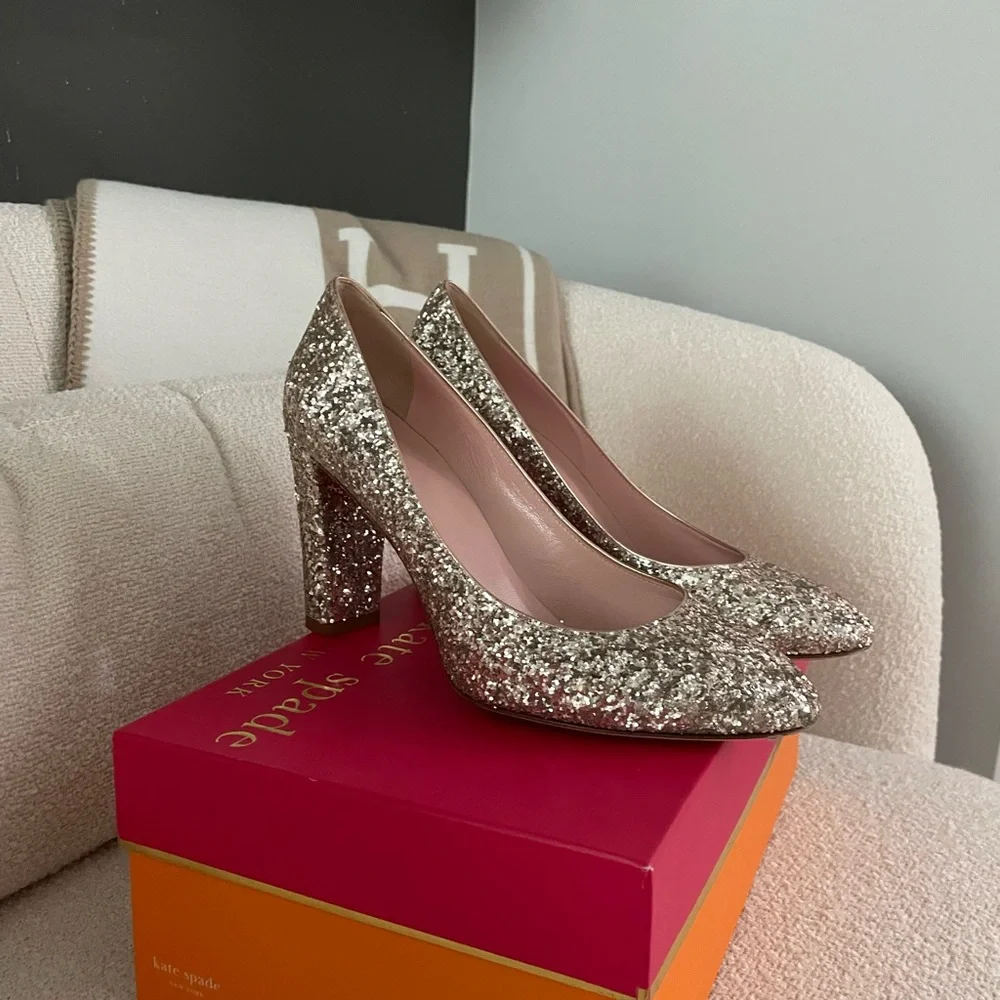 Kate‎ Spade Silver Glitter Sparkly Round Toe Chunky Heel Pump